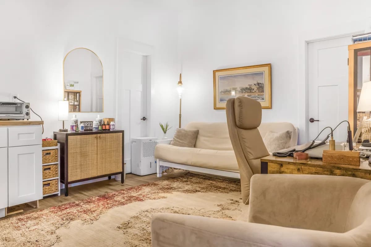 Eternal Wellness clinic interior, view 6